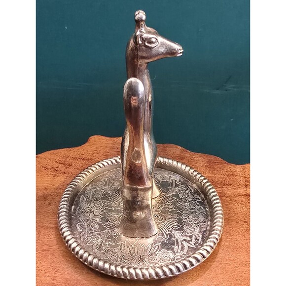 Vintage Giraffe Silverplate Ring Holder 3.75"x3.25"x3" Made In Hong Kong - Picture 4 of 6